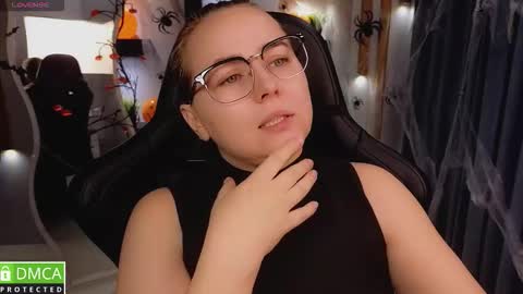 Mira online show from 10.27.25