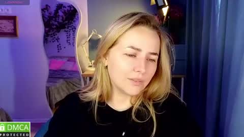 Snapshot of mira_mermayd chatting on 06.18.26 Mira online show from 06.18.26