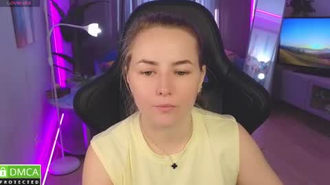 Snapshot of mira_mermayd chatting on 06.20.26 Mira online show from 06.20.26