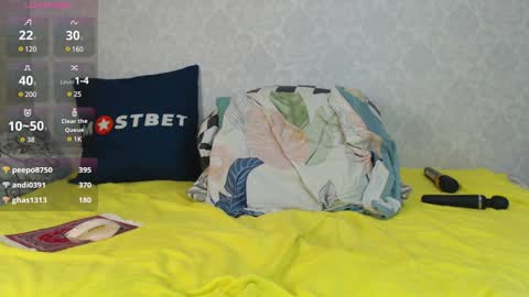 Snapshot of mira_one_ chatting on 12.29.24 mira_one_ online show from 12.29.24