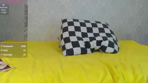 Snapshot of mira_one_ chatting on 01.18.25 mira_one_ online show from 01.18.25