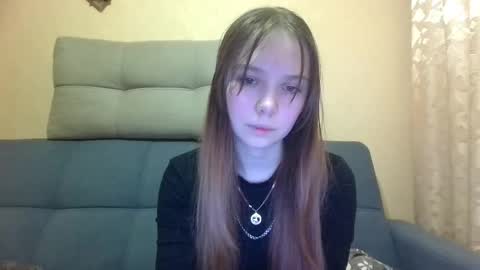 Snapshot of mira_princess chatting on 04.23.26 MIRAcle online show from 04.23.26