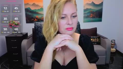 Snapshot of mira_whitme chatting on 03.26.26 Mira online show from 03.26.26