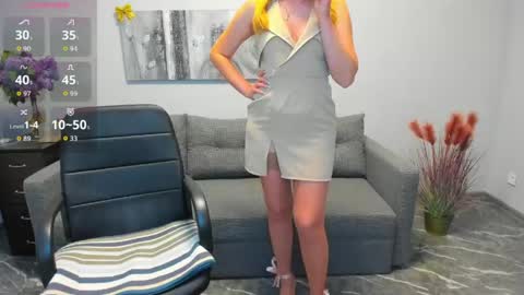 Snapshot of mira_whitme chatting on 05.07.26 Mira online show from 05.07.26