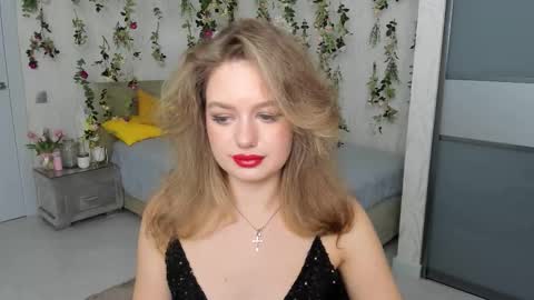 Emma online show from 10.25.25