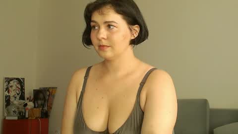 Meera online show from 06.07.26
