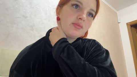 Snapshot of miraeve chatting on 11.19.25 Eve online show from 11.19.25