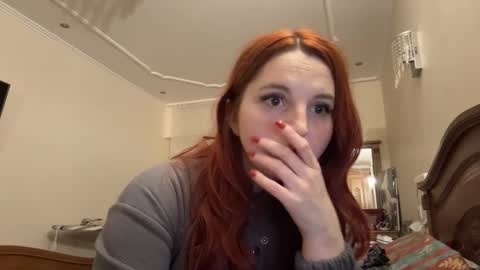 Snapshot of miraeve chatting on 11.20.25 Eve online show from 11.20.25