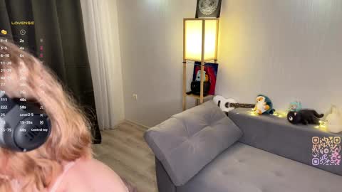 Mira online show from 04.25.26