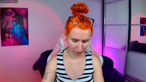 Snapshot of miralush chatting on 02.02.25 Mira online show from 02.02.25