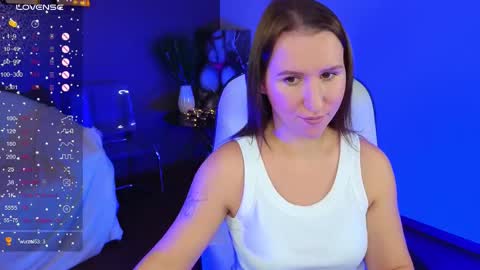 Snapshot of miralush chatting on 10.06.25 Mira online show from 10.06.25