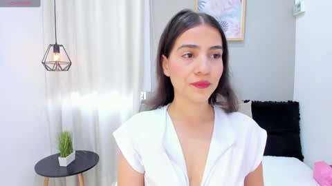 Snapshot of miranda_doll_ chatting on 09.09.25 online show from 09.09.25