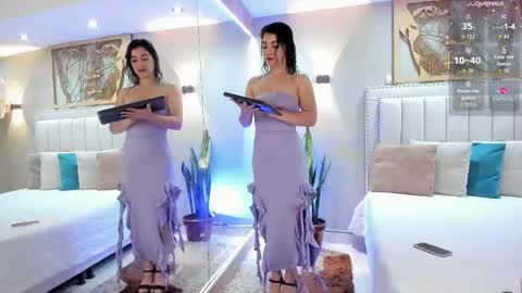 Snapshot of miranda_doll_ chatting on 09.19.25 online show from 09.19.25