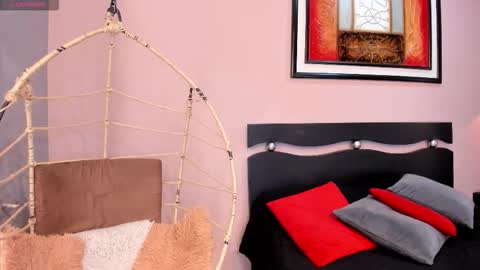 Snapshot of miranda_doll_ chatting on 11.15.25 online show from 11.15.25