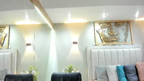 Snapshot of miranda_doll_ chatting on 06.24.26 online show from 06.24.26