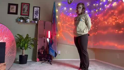 Miranda Flowers online show from 02.24.26