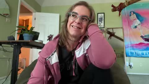 Miranda Flowers online show from 03.12.26