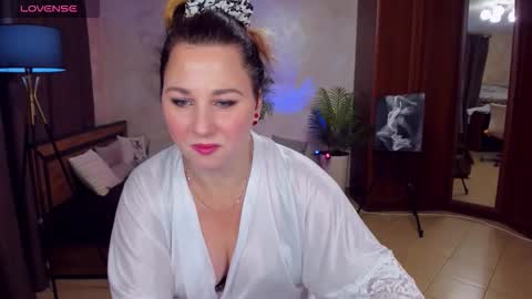 Snapshot of mirandadyson chatting on 09.17.25 MirandaDyson online show from 09.17.25