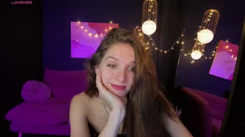 Snapshot of mirandaglow chatting on 01.13.25 Miranda online show from 01.13.25