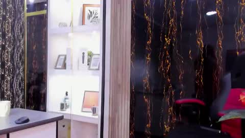 Snapshot of mirandarossi chatting on 09.17.25 Miranda online show from 09.17.25