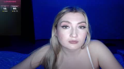 Snapshot of miraroy chatting on 03.01.26 Mira online show from 03.01.26