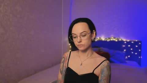 MiraSkyy online show from 07.12.26