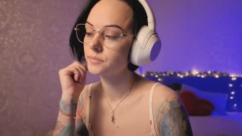 MiraSkyy online show from 08.01.26