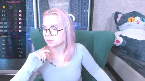 Kira online show from 01.10.25