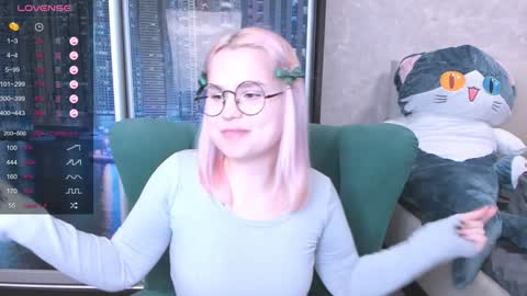 Kira online show from 01.12.25