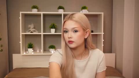 Elsa online show from 10.29.25