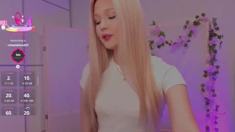 Elsa online show from 12.14.25