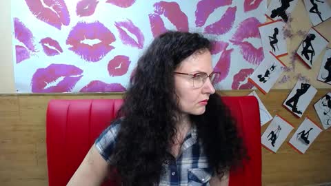Snapshot of miroslava_happi chatting on 09.19.25 Miroslava Happi online show from 09.19.25
