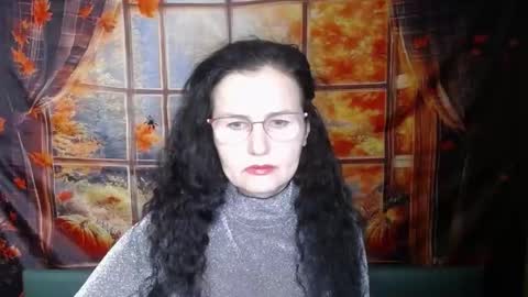 Snapshot of miroslava_happi chatting on 12.14.25 Miroslava Happi online show from 12.14.25