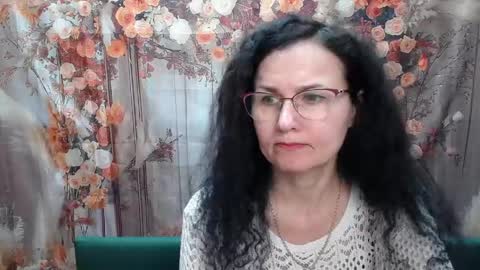 Miroslava Happi online show from 04.11.26