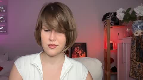 Snapshot of mirrorofsoul chatting on 05.22.26 Shelley online show from 05.22.26