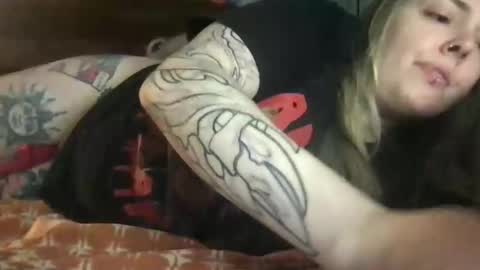 Snapshot of mis0h0rnybabii chatting on 02.21.25 MisoHorny aka Goddess Sahara online show from 02.21.25