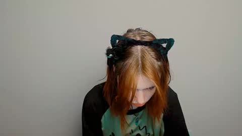 misaki_chan_ online show from 10.31.25