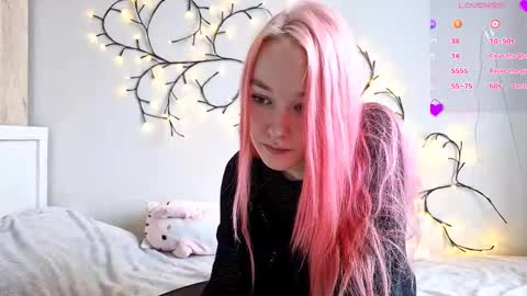 Snapshot of misamew chatting on 02.02.26 MisaMew online show from 02.02.26