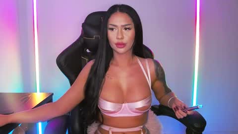 Snapshot of mishablueee chatting on 12.12.24 MishaBlueee online show from 12.12.24