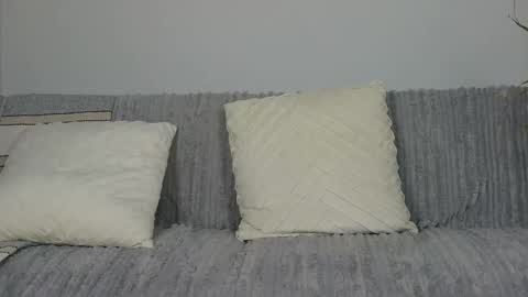 Snapshot of mishymoon chatting on 10.25.25 Elora online show from 10.25.25