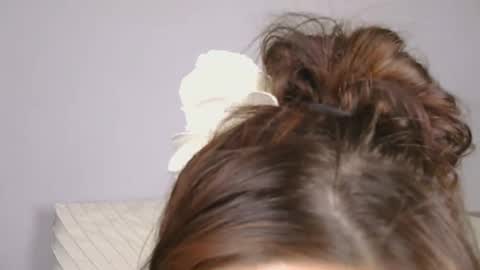 Snapshot of mishymoon chatting on 11.20.25 Elora online show from 11.20.25