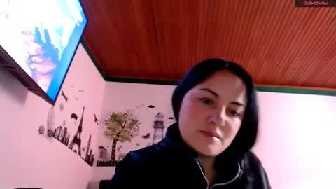 Snapshot of misnicol chatting on 01.12.26 Nicol online show from 01.12.26