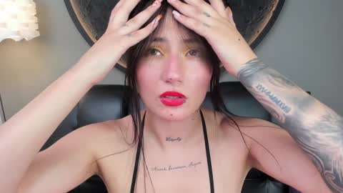 Charlotte online show from 02.03.25