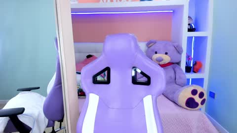 Evangeline online show from 01.17.25