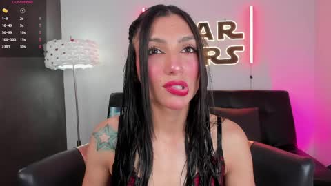 Snapshot of miss___evangeline chatting on 04.24.26 Evangeline online show from 04.24.26