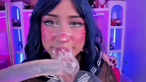 Megan online show from 06.17.26