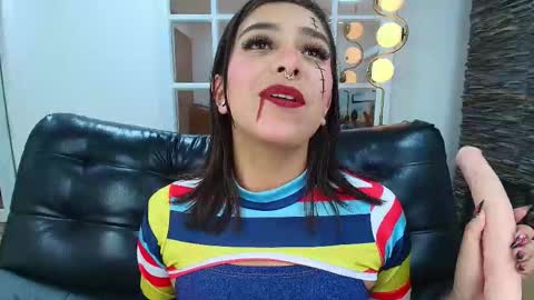 Snapshot of miss___sabrina chatting on 10.11.25 Sabrina online show from 10.11.25