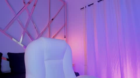 Charlotte online show from 01.28.25