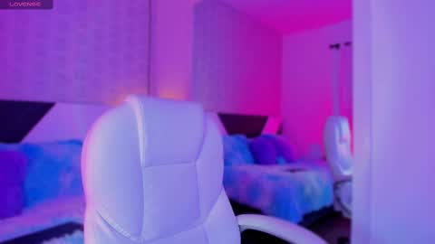 Charlotte online show from 03.12.25