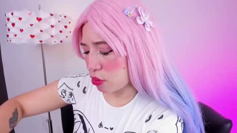 Daphne online show from 09.19.25